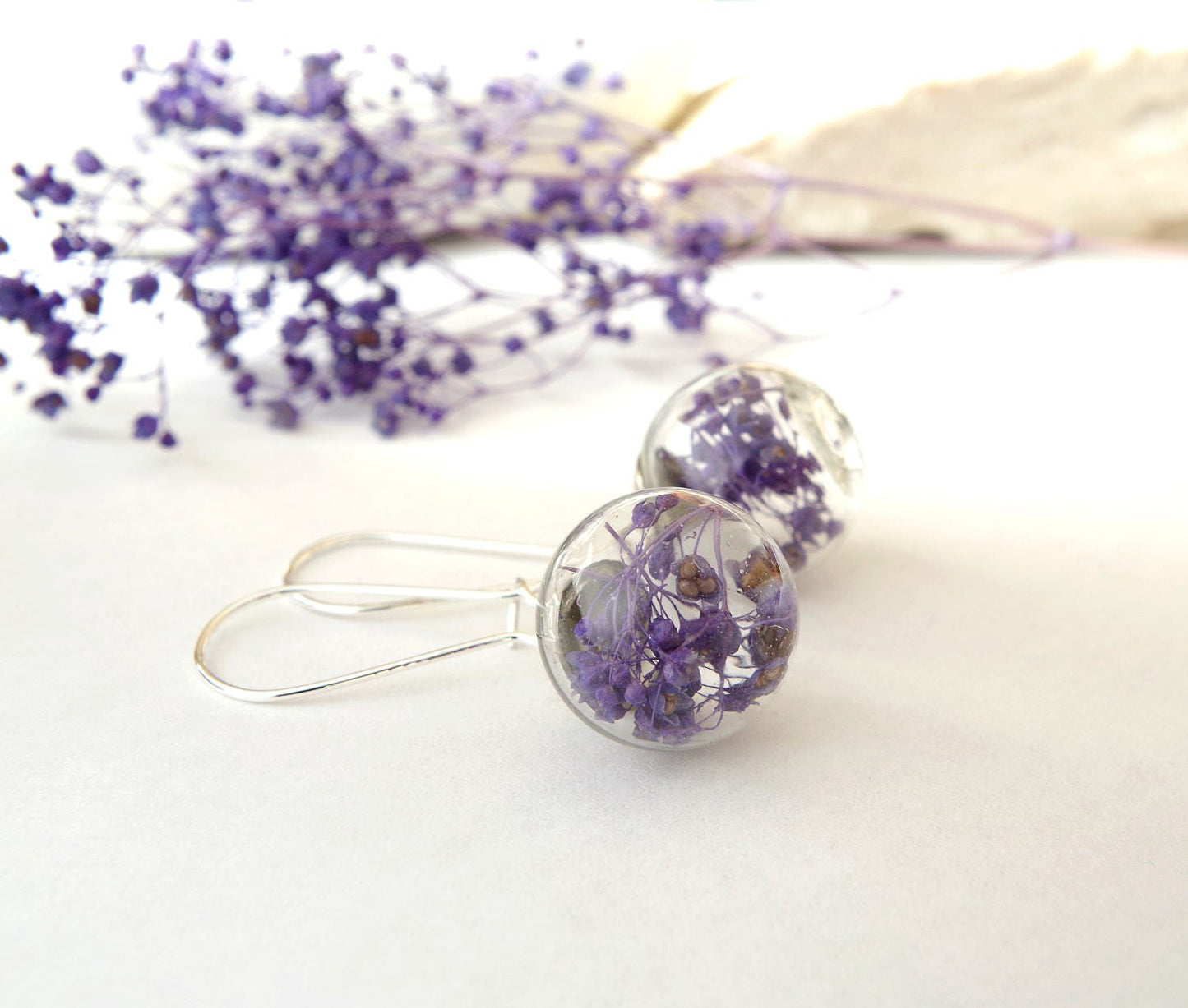 Purple flower earrings Purple earrings Purple flower jewelry Real flowers earrings Terrarium Jewelry Botanical Jewelry Gift for her