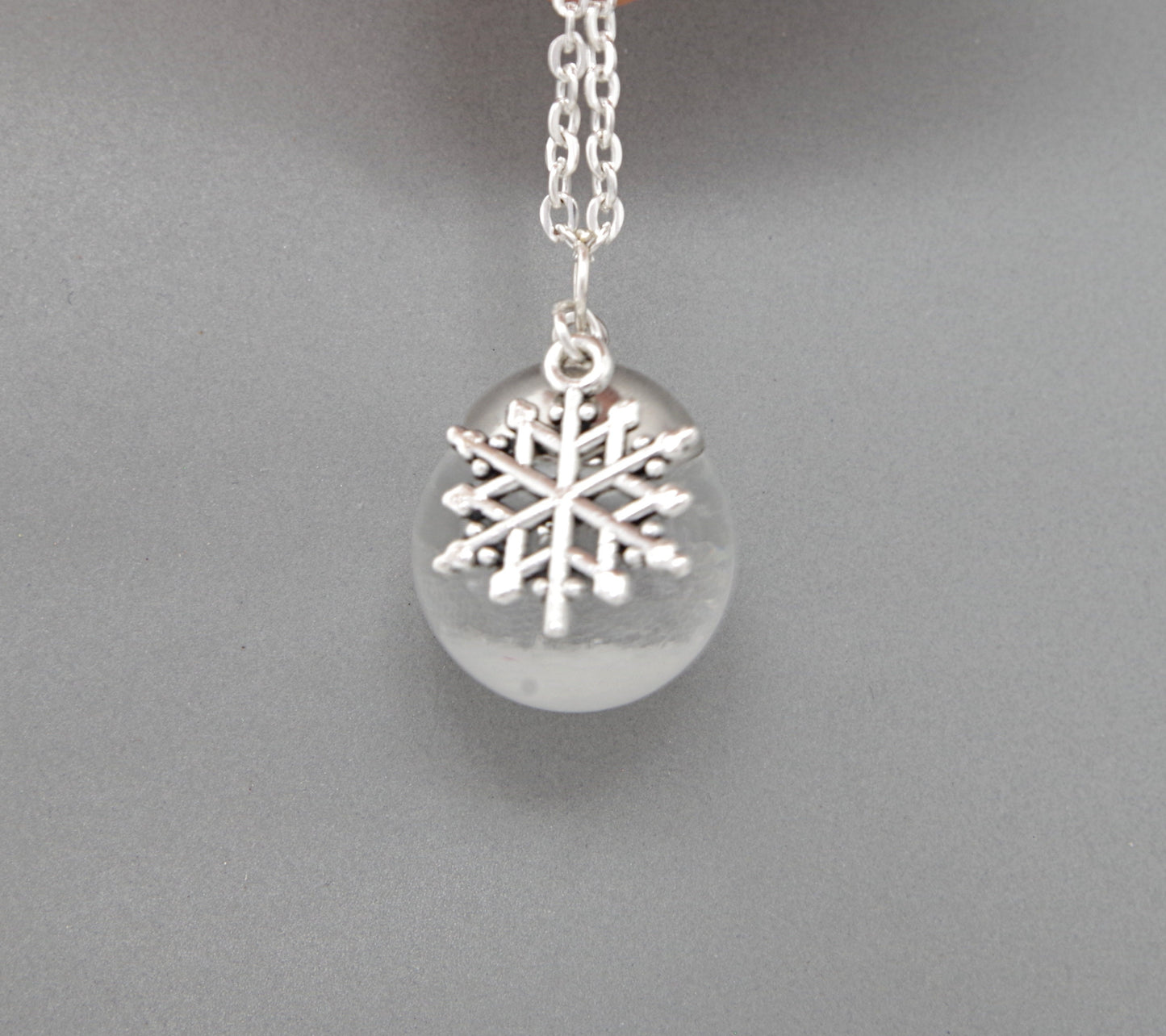 Winter Pendant .Snow globe necklace .Frozen snowflake in liquid glass ball pendant. Christmas gifts for her.