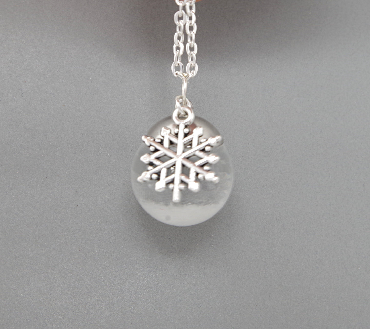 Winter Pendant .Snow globe necklace .Frozen snowflake in liquid glass ball pendant. Christmas gifts for her.