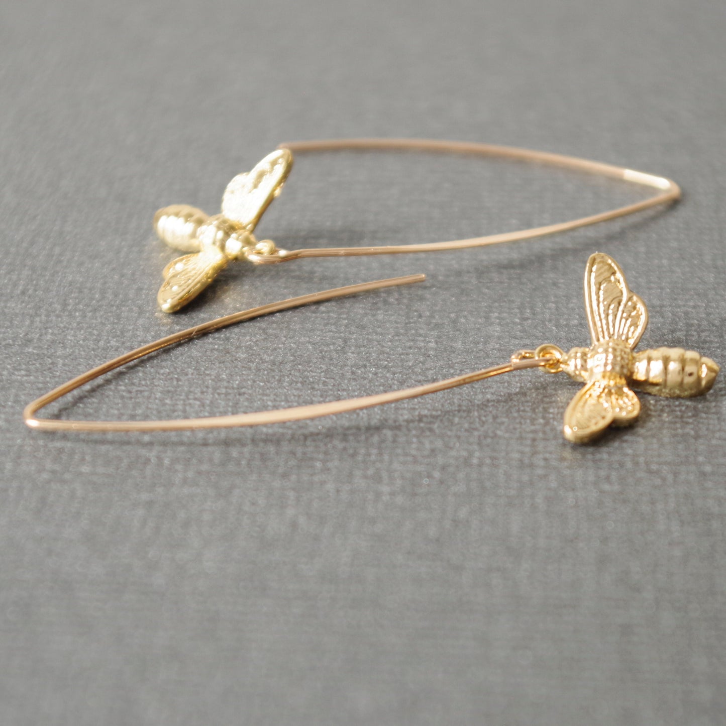 Gold Bee Earrings, Queen Bee Dangle Earrings , Insect Jewelry , Honey bee longe earrings , Christmas gift for women