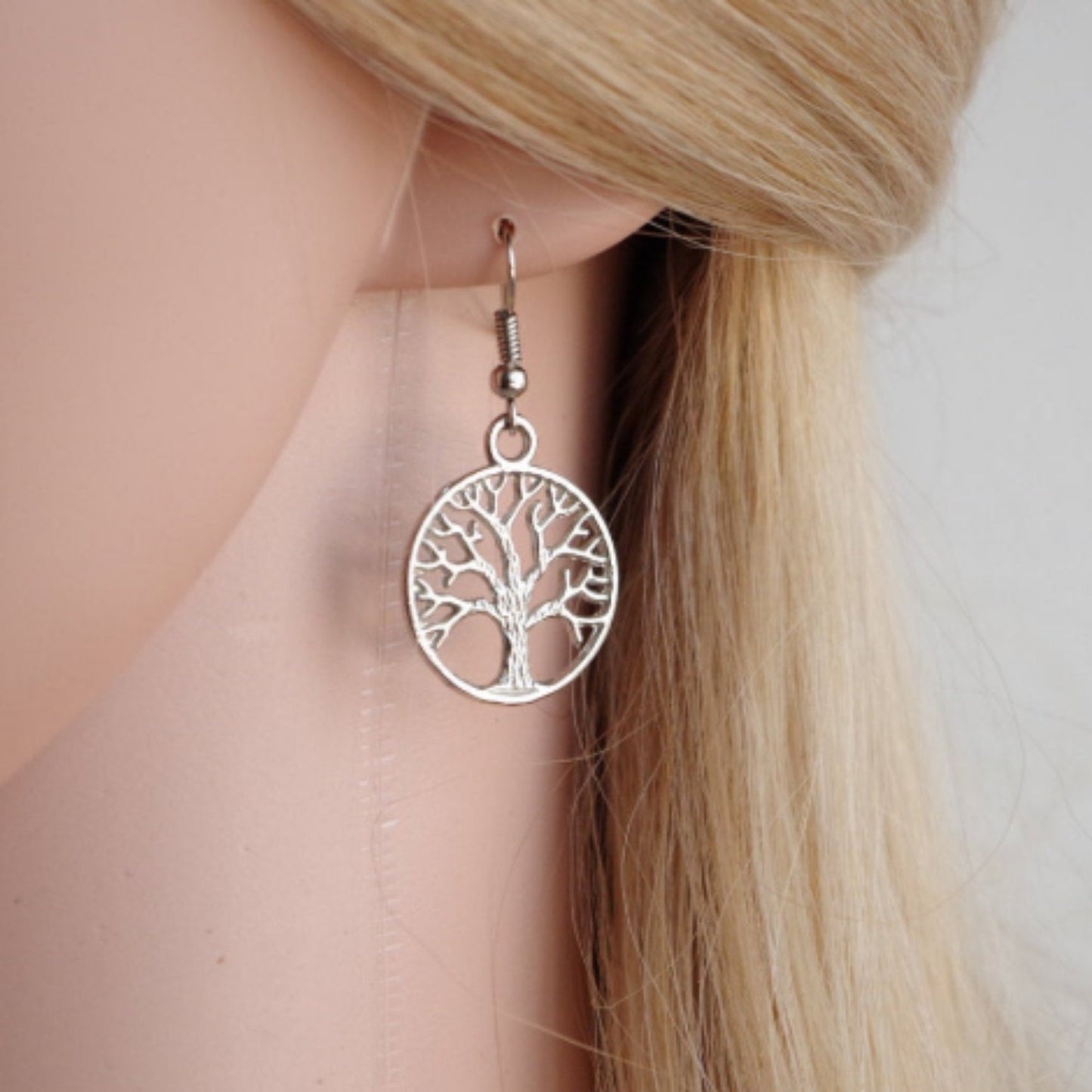 Silver Tree Earrings Family Tree Earrings Drop Earrings Circle of Life Dangle Earrings Simple Everyday Silver Tree Earrings Christmmas Gift