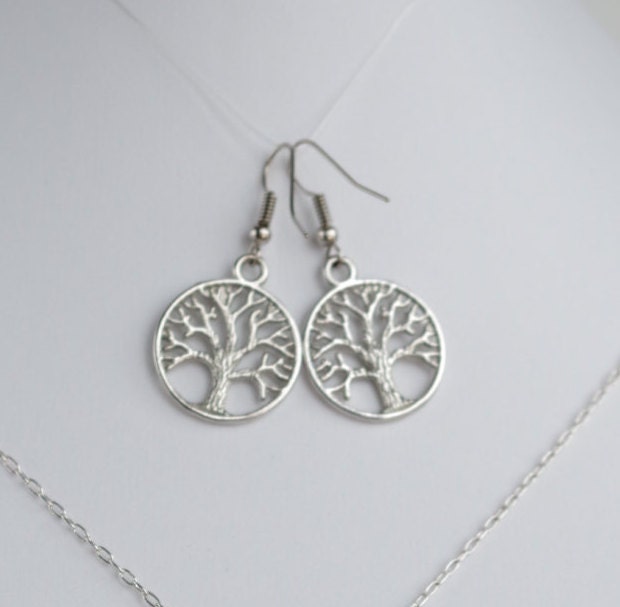 Silver Tree Earrings Family Tree Earrings Drop Earrings Circle of Life Dangle Earrings Simple Everyday Silver Tree Earrings Christmmas Gift