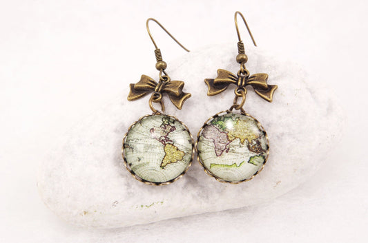 Boucles d'oreilles en bronze ind cabochon carte du monde antique