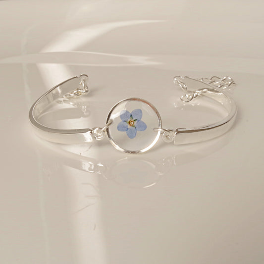 Blue Forget me not bracelet  Pressed flower jewelry  Real flower bracelet Bridesmaid Gift  Remembrance Gift  Natural Botanical