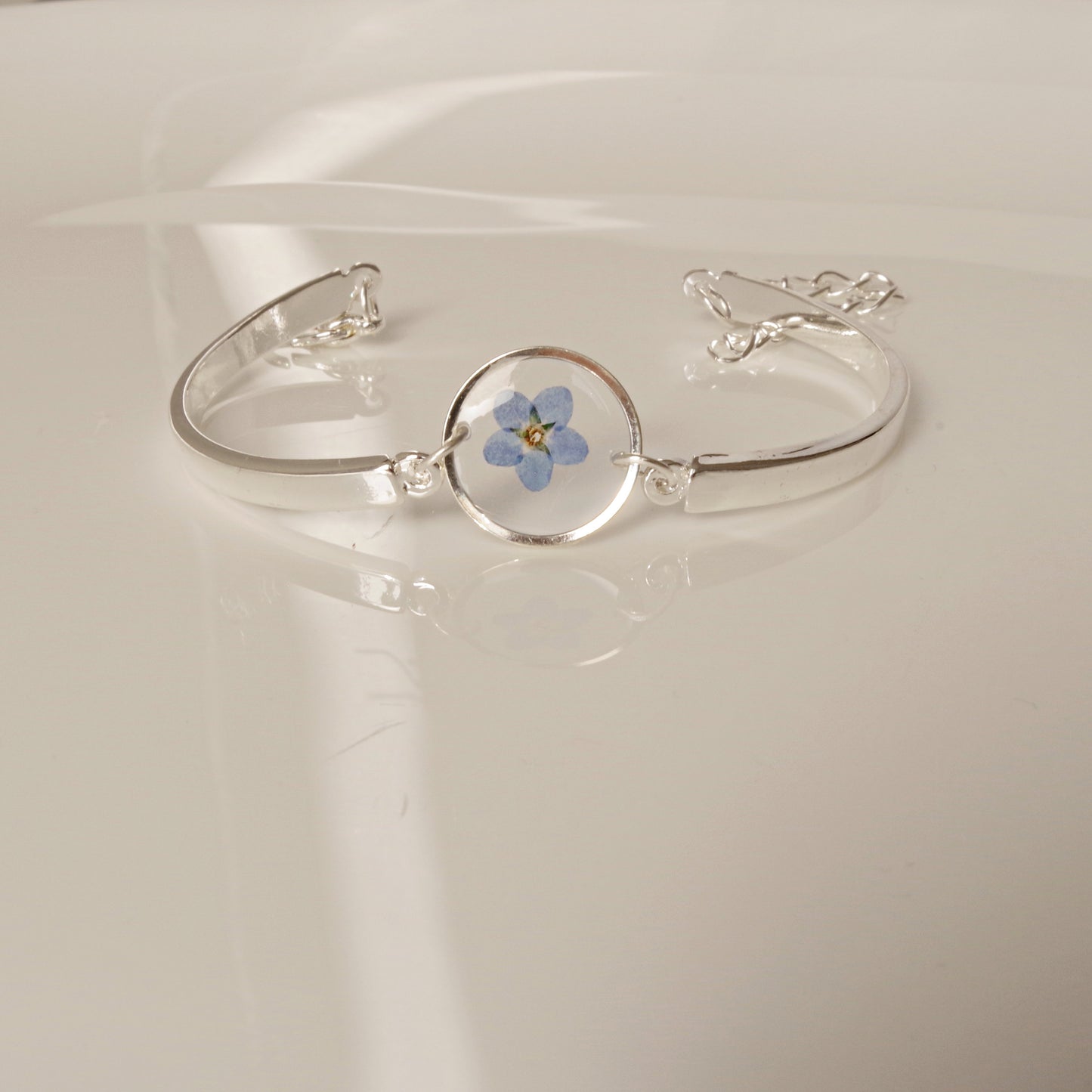 Personalized Name Bracelet with Blue Forget me not, Floral Engraved Jewelry ,Mom Bracelet , Bridesmaid Gift, Birthday Gift for Her