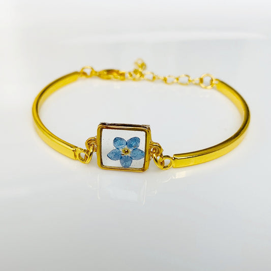 Forget me not bracelet  Pressed flower jewelry  Real flower bracelet Bridesmaid Gift  Remembrance Gift Botanical  Natural