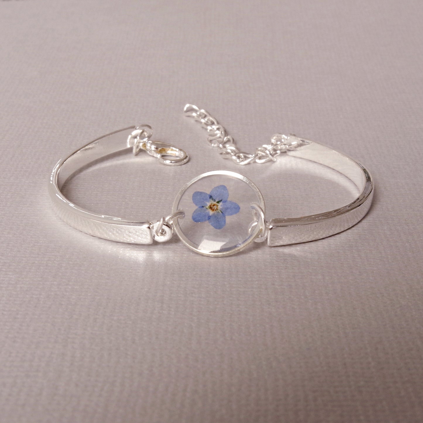 Personalized Name Bracelet with Blue Forget me not, Floral Engraved Jewelry ,Mom Bracelet , Bridesmaid Gift, Birthday Gift for Her