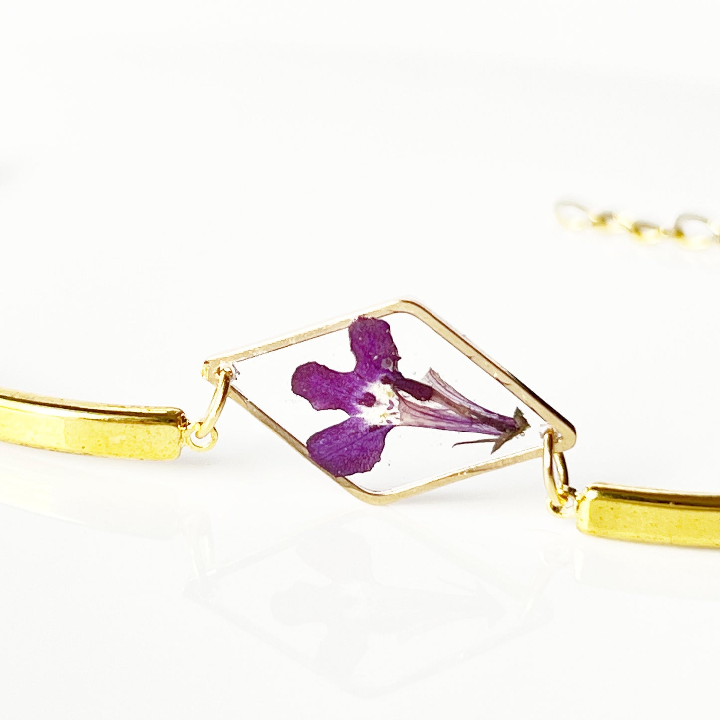Gold bracelet with lobelia purple in resin Terrarium real flower jewelry Mothers day gift for mom Botanical adjustable bracelet for women