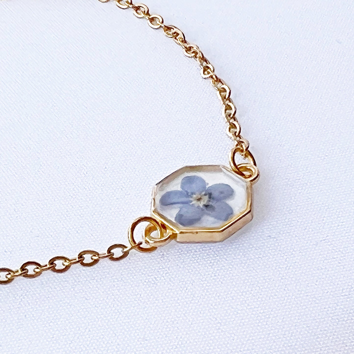 Forget me not flower bracelet for women ,  Pressed Blue Flower Jewelry , Gifts For Her ,Memorial bracelet , Summer jewelry