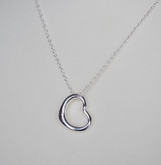 Silver heart necklace  Heart pendant  Tiny silver necklace romantic necklace Valentin day gifts for Her Mothers Day for mom